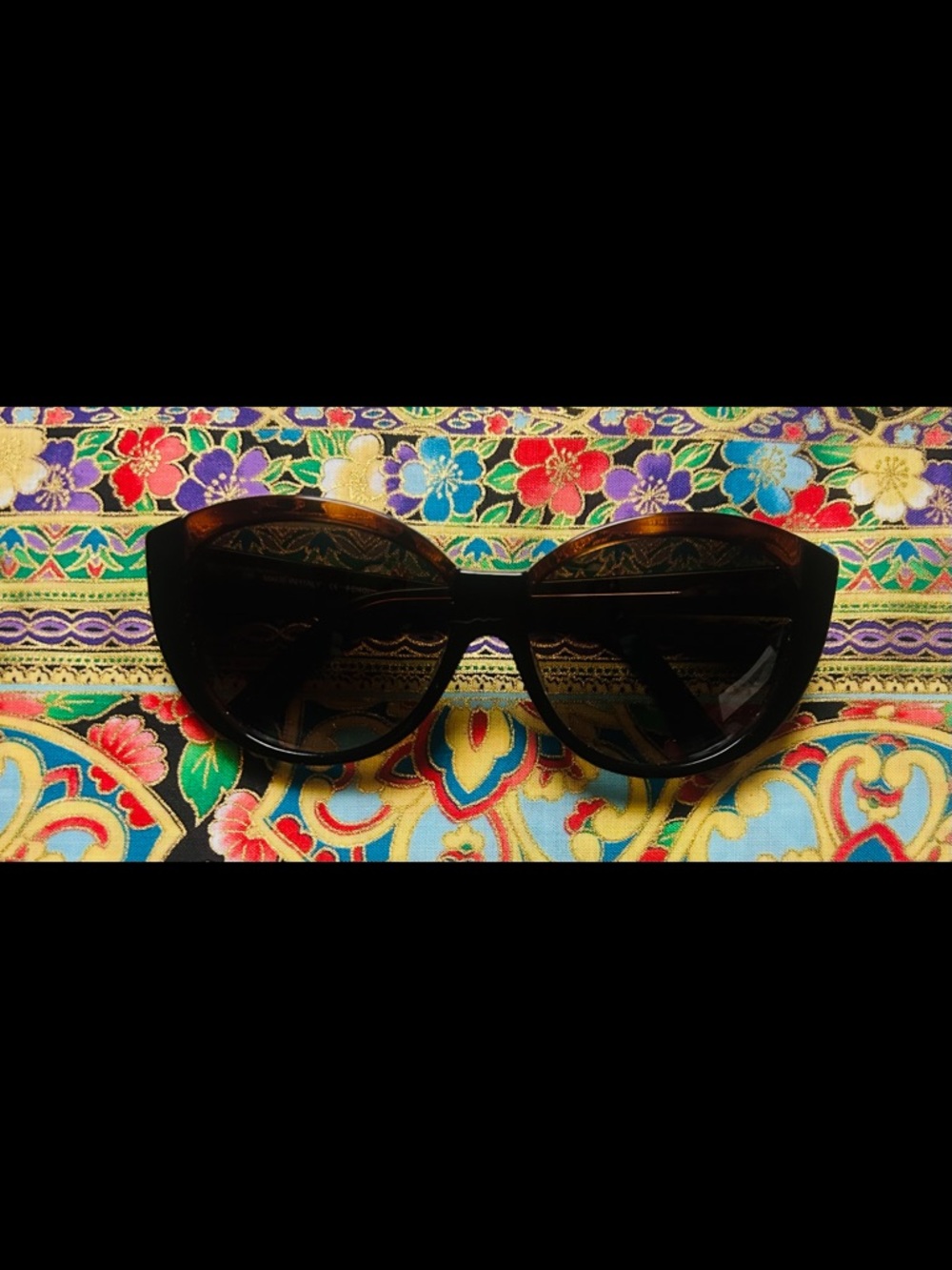 Fendi made in Italy tortoise brown designer sunglasses